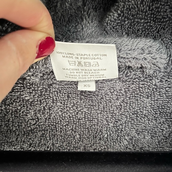 Snowe Luxury Terry Robe XS, new without tags - Picture 3 of 5